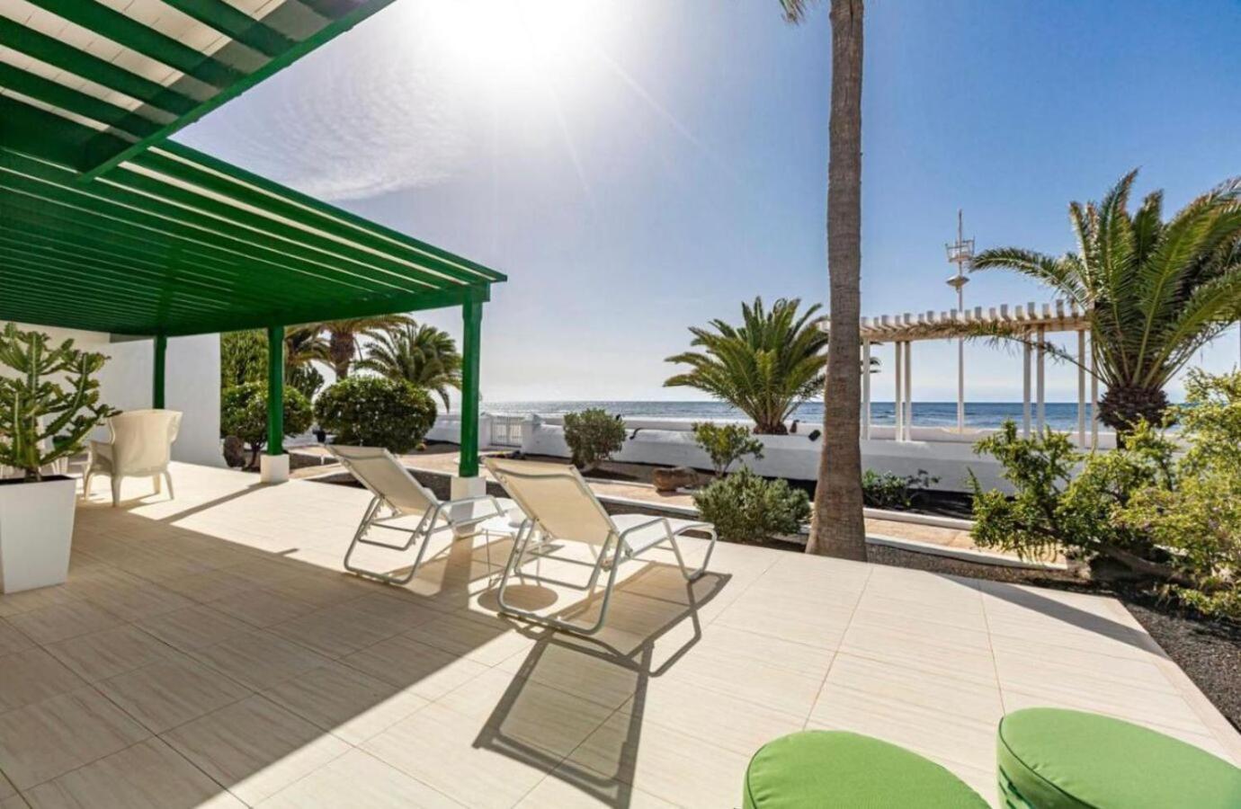 Villa La Orilla - Frente al Mar Playa Honda  Esterno foto