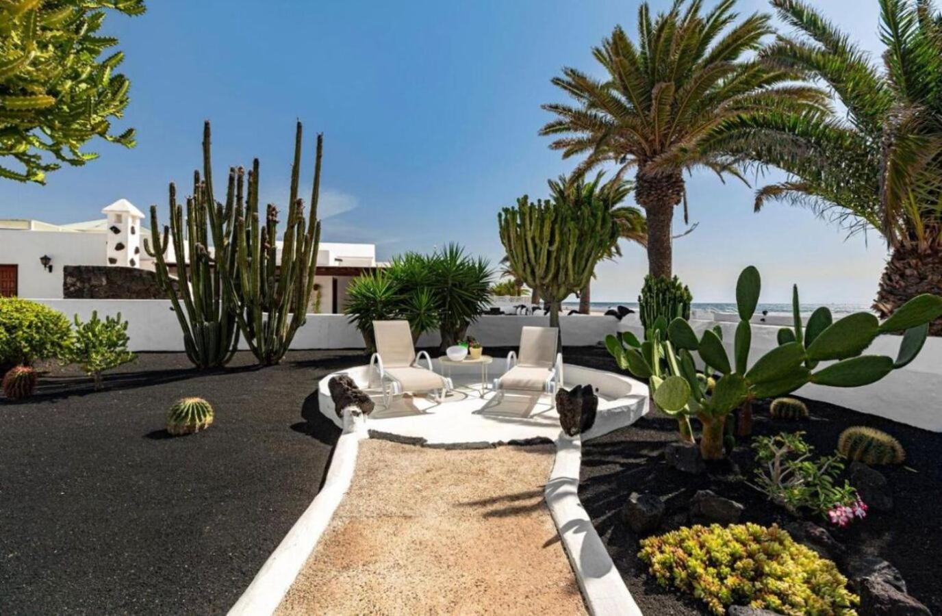 Villa La Orilla - Frente al Mar Playa Honda  Esterno foto